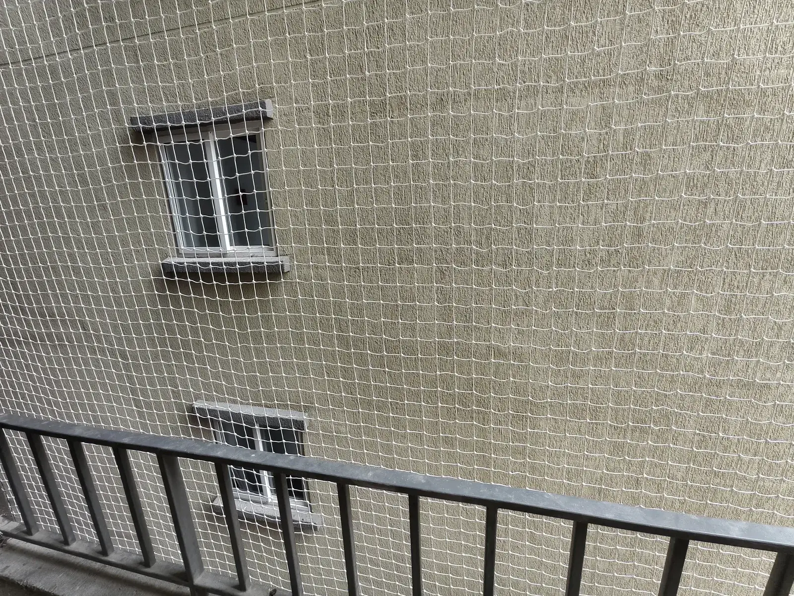 Completed safety net installation, view 1